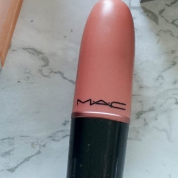 MAC Cosmetics Crème D’nude lipstick special packaging - Picture 7 of 8